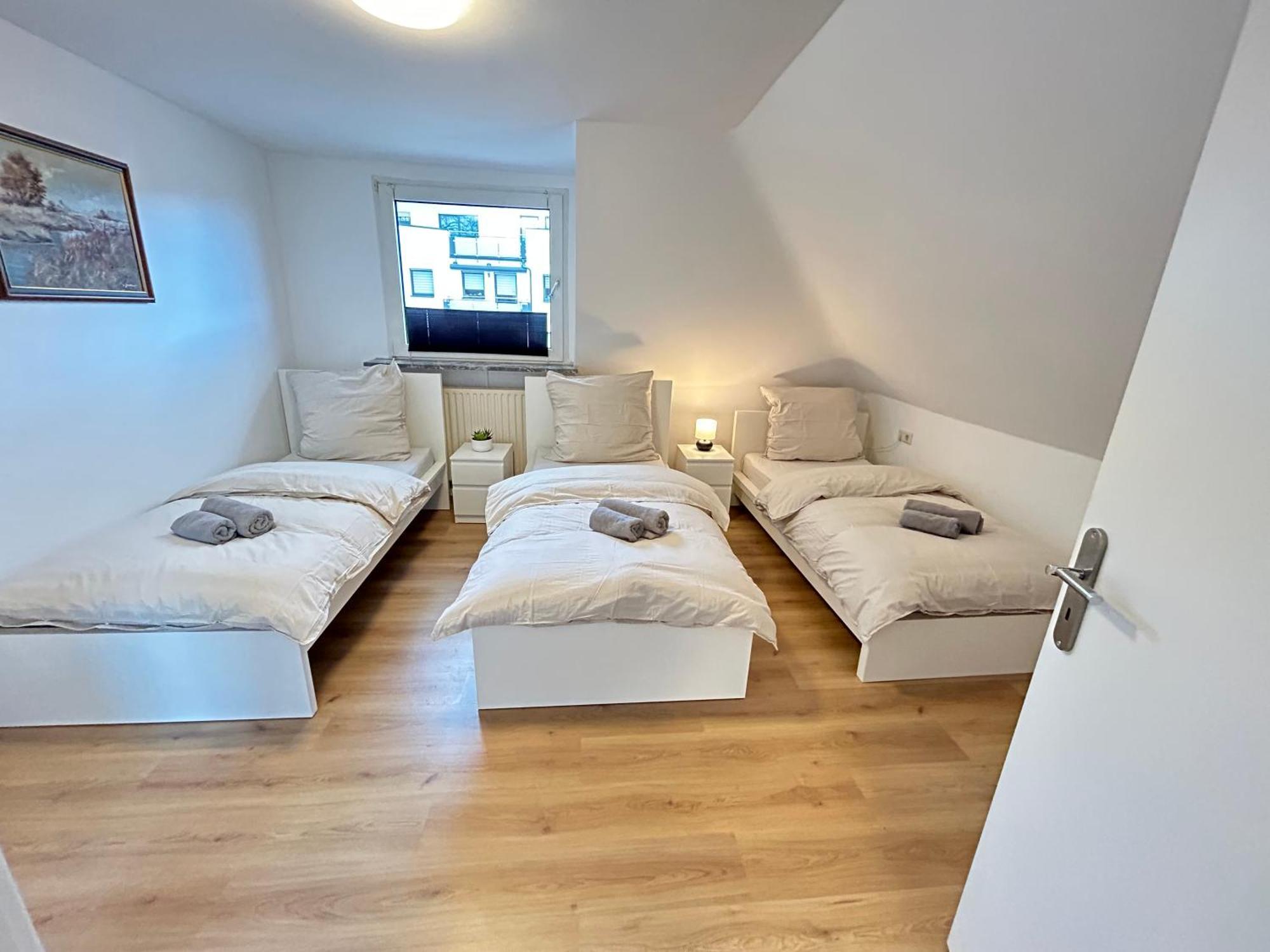 Ferienwohnung I Monteurwohnung, 5G Internet I Netflix Изерлон Екстериор снимка